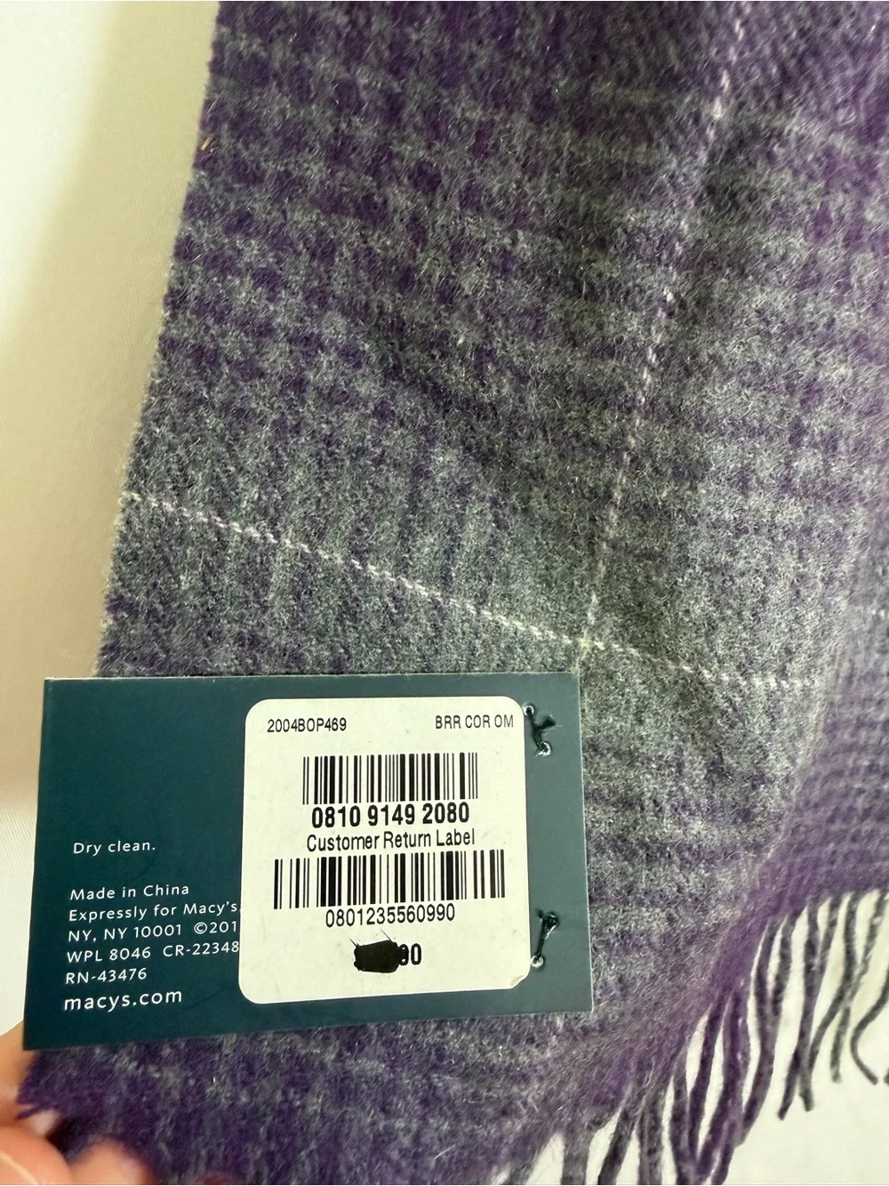 CLUB ROOM MULTI-COLOR GREY/PURPLE PLAID FRINGE TRIM 100% CASHMERE SCARF